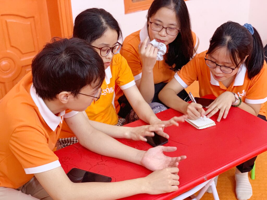 Training trợ giảng ILS Vietnam