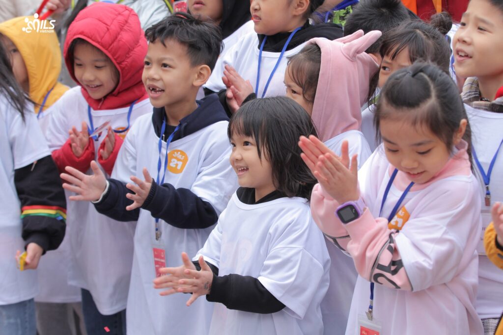 Who's the next santa.5