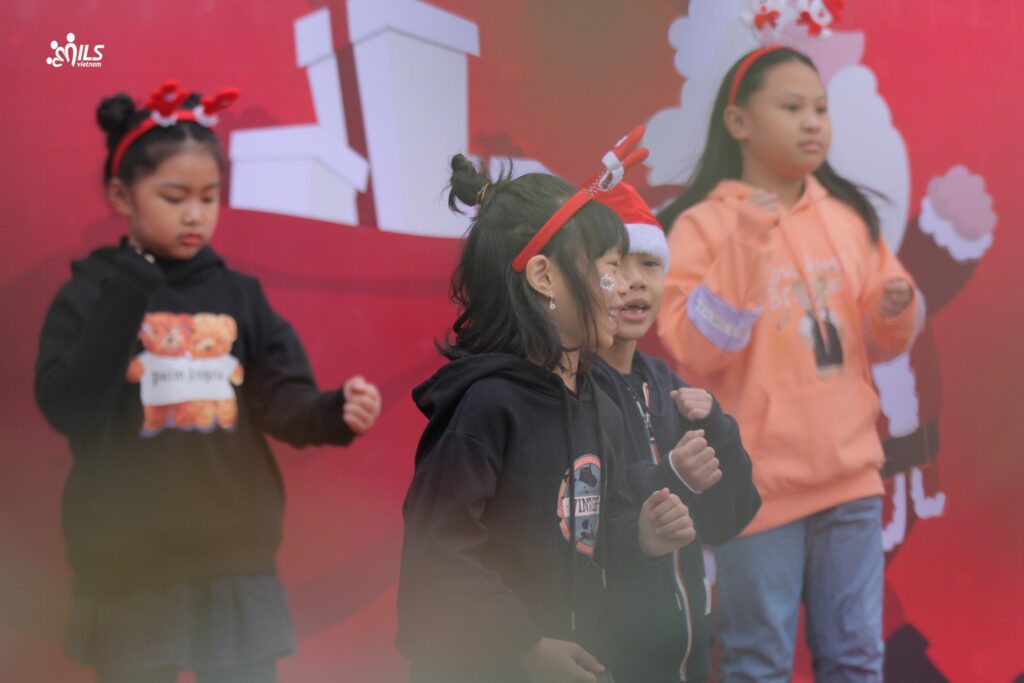 Who's the next santa.3