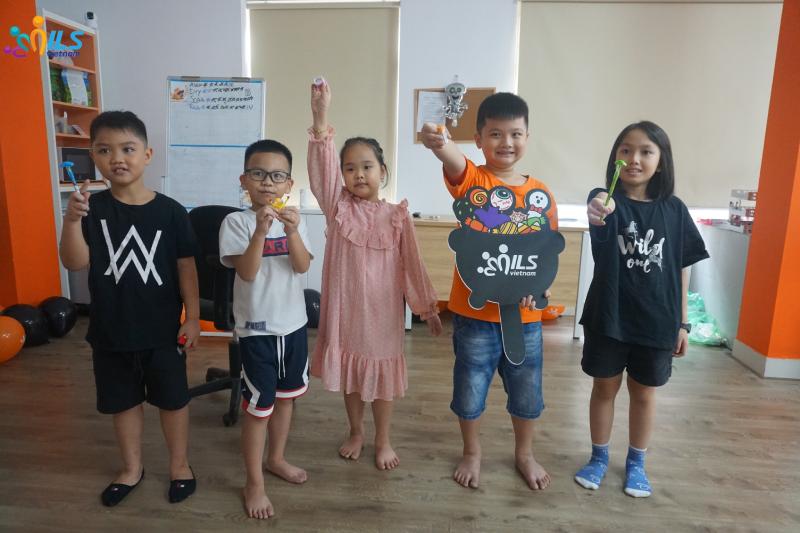 Xây dựng lộ trình học Tiếng Anh giao tiếp cho bé 5 tuổi