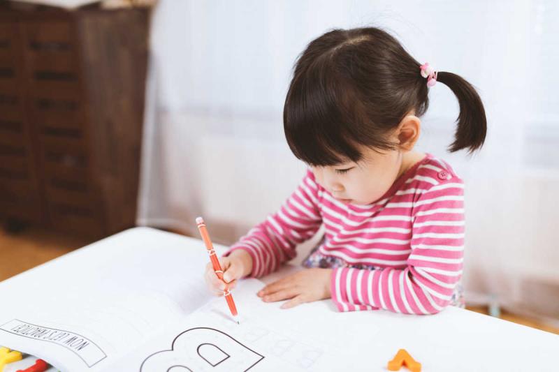 Tại sao nên cho bé làm bài tập Tiếng Anh rèn luyện mỗi ngày