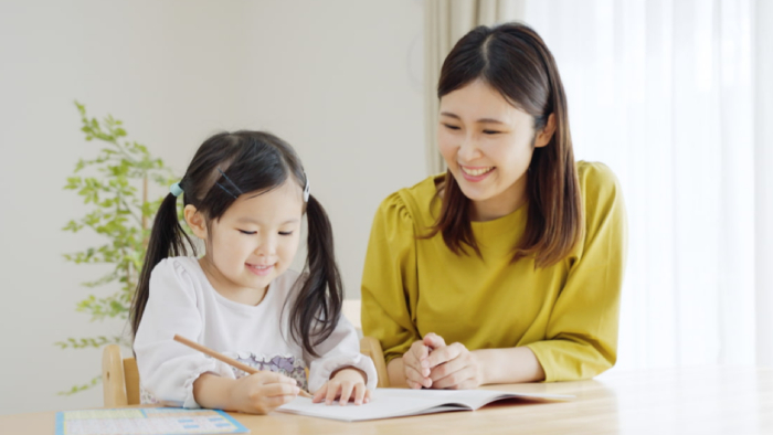 co nen cho tre 5 tuoi hoc tieng anh tu van Phương pháp học Tiếng Anh phù hợp cho trẻ 5 tuổi