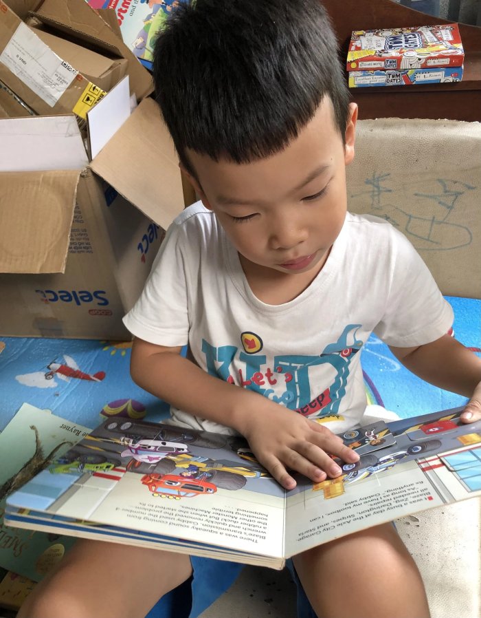 kho khan khi day tieng anh cho tre tieu hoc la gi